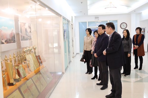 济南市税务局到best365足球官网集团走访调研