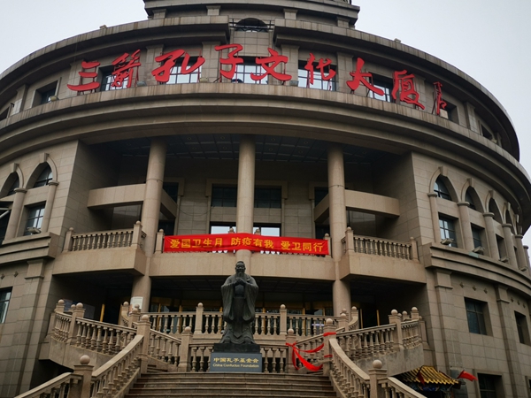 “防疫有我，爱卫同行”?best365足球官网集团启动爱国卫生月活动