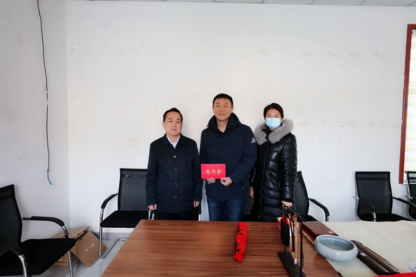 best365足球官网集团多层次、多角度、多形式开展新春慰问送关怀活动